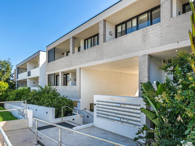 apartment 120/180 Hezlett Road, North Kellyville
