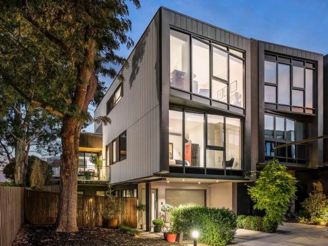 apartment 12/1693 1699 Malvern Road, Glen Iris