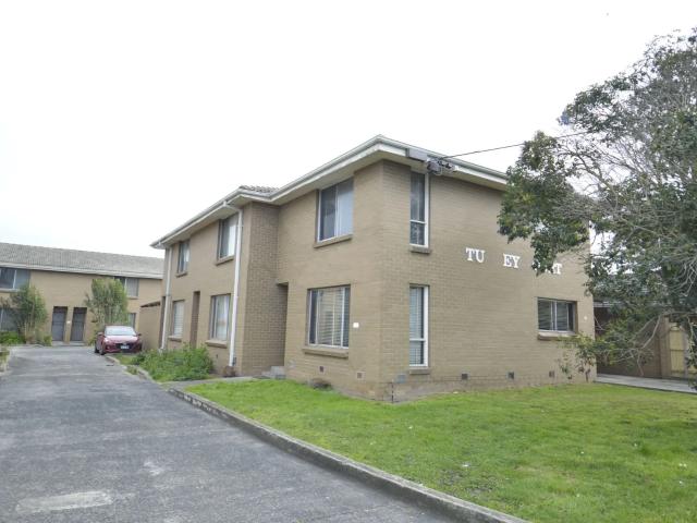 apartment 1/23 25 Stud Road, Dandenong