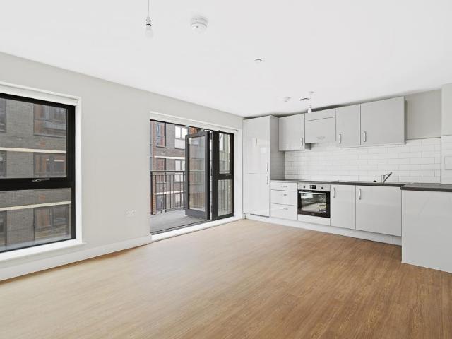 Apartment 12, Farrow House, 6 Station. 1 bed apartment to rent £1,375 pcm £317 pw