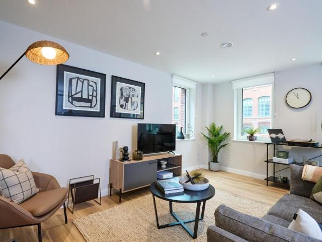 Apartment 1302, Ingot Place, 84 Upper. 2 bed apartment to rent £1,370 pcm £316 pw