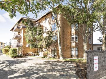 apartment 13/10 Gordon Street, Glenelg