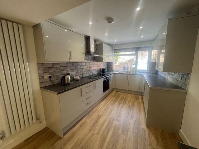 apartment 148 Rhyddings Terrace, Swansea