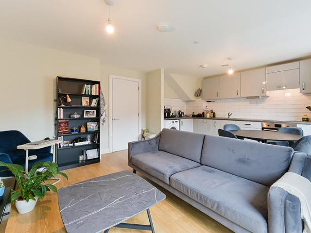 Apartment 14, Cable House, 2 Echo. 2 bed apartment to rent £1,755 pcm £405 pw