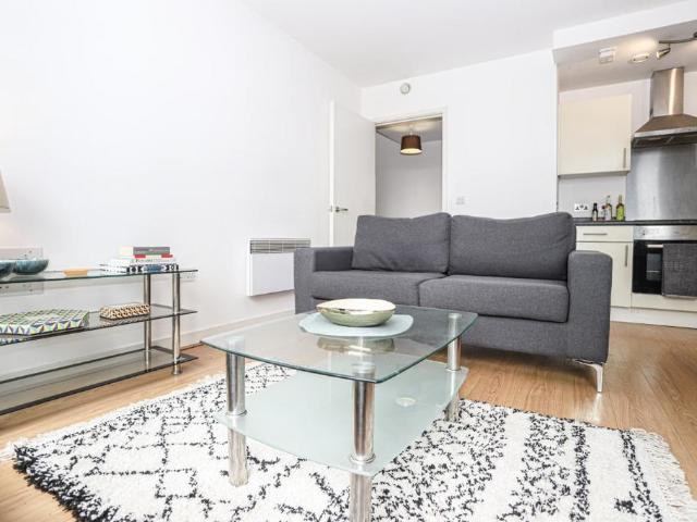 Apartment 156, Kings Dock Mill, 32. 3 bed apartment to rent £1,600 pcm £369 pw