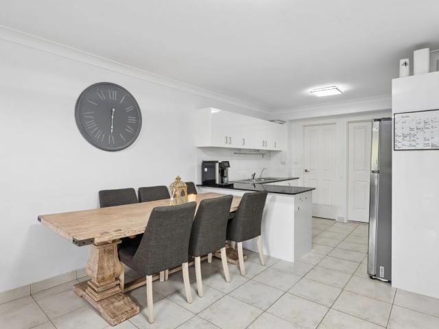 apartment 1/61 63 Hume Highway Highway, Greenacre