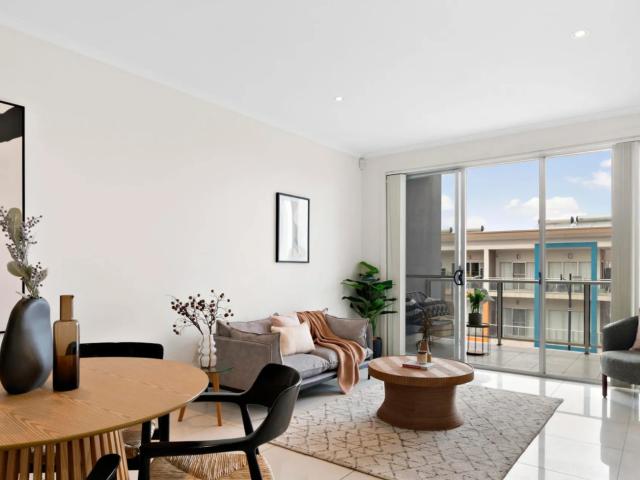 apartment 16/22 26 Goodall Parade, Mawson Lakes