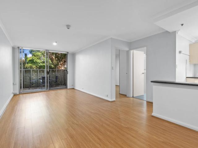 apartment 18/96 98 Johnston Street, Annandale