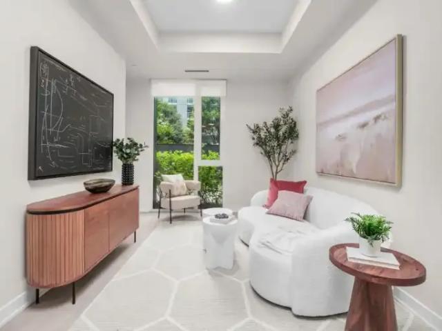 Apartment 1.5 Bedroom For Rent Toronto ON 2200 ES105268707