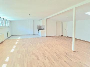 Apartment,1,82