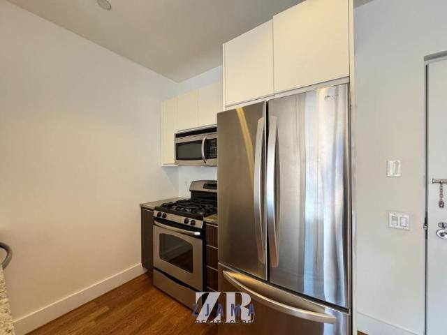 apartment 1 bedroom, Brooklyn NY 11238 DS81834941