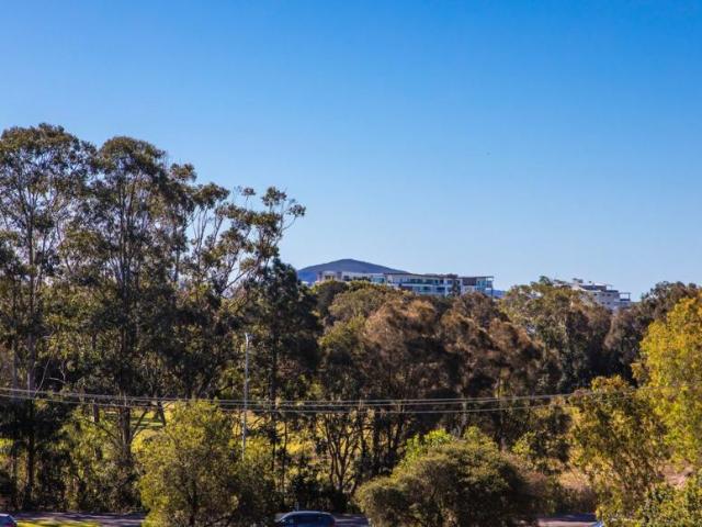 Apartment 1 Bedroom For Rent Maroochydore, QLD ES104944360