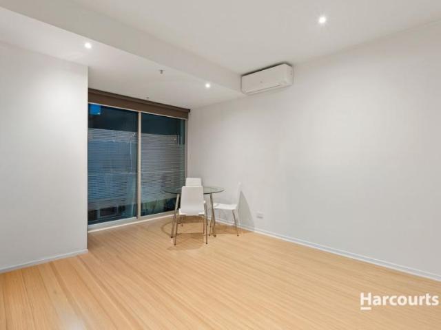 Apartment 1 Bedroom For Rent Melbourne VIC ES106065336