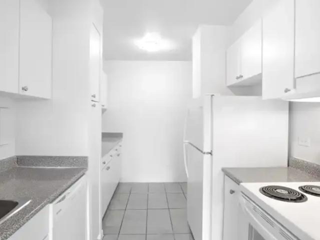 Apartment 1 Bedroom For Rent Montreal QC 1470 ES98374829