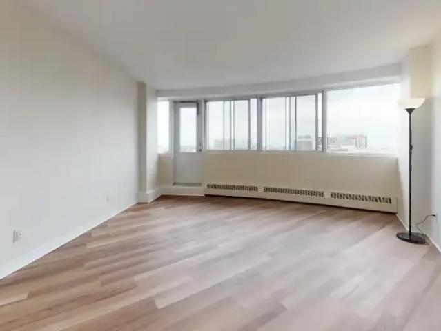 Apartment 1 Bedroom For Rent Montreal QC 1649 ES101612277