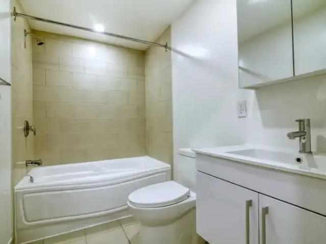 Apartment 1 Bedroom For Rent Montreal QC 1215 ES103878713