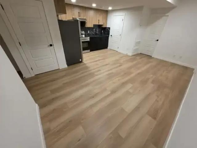 Apartment 1 Bedroom For Rent Morinville AB 1250 ES102468213