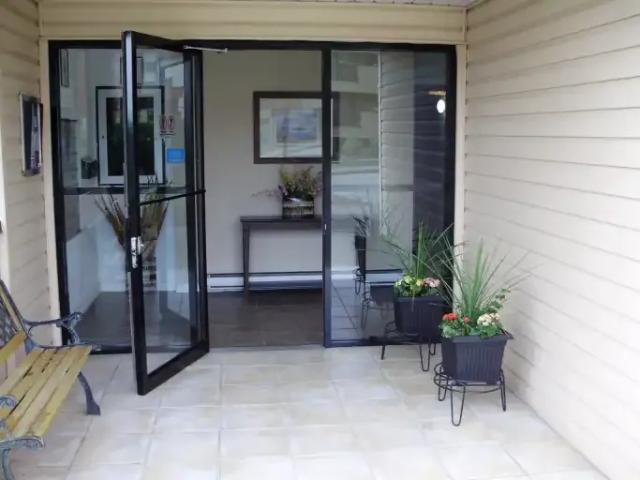 Apartment 1 Bedroom For Rent New Westminster BC 1785 ELS104506396