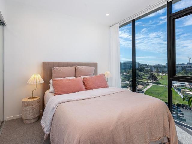 Apartment 1 Bedroom For Rent NEWSTEAD QLD ES105362802