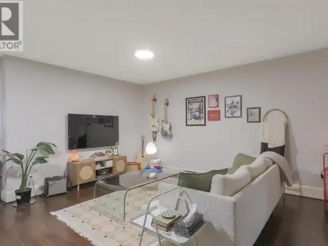 Apartment 1 Bedroom For Rent North Vancouver BC 1850 ES104471081
