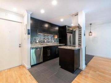Apartment 1 Bedroom For Rent North Vancouver BC 2000 ES102845505