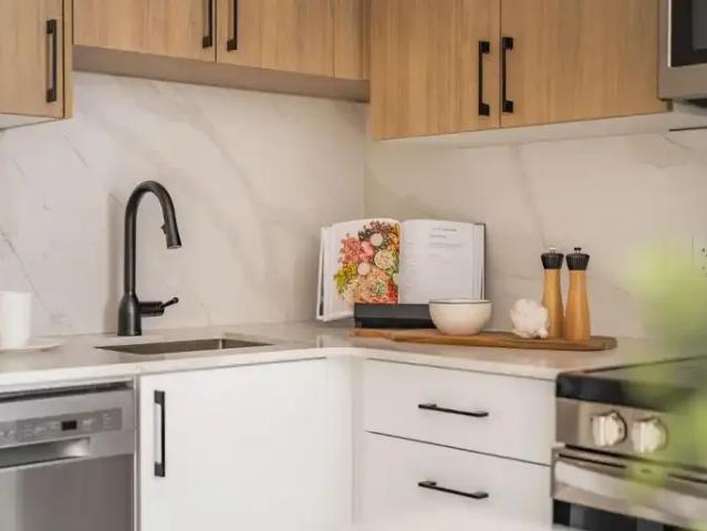 Apartment 1 Bedroom For Rent Ottawa ON 1999 ES104711107