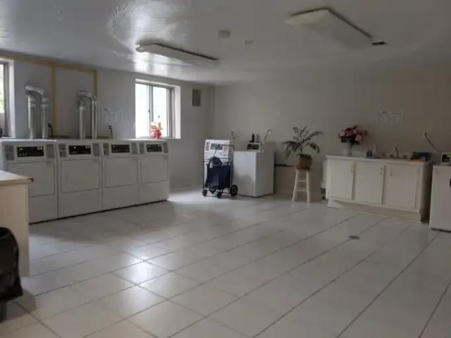 Apartment 1 Bedroom For Rent Aurora ON 2099 ES101948321