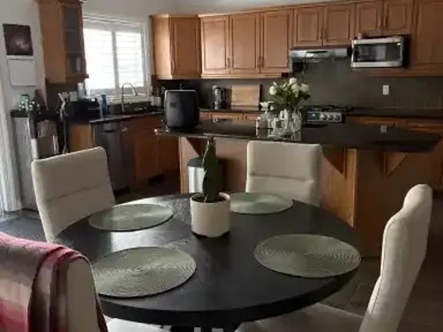 Apartment 1 Bedroom For Rent Airdrie AB 800 ELS104638399