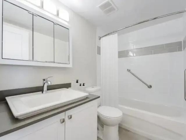 Apartment 1 Bedroom For Rent Burlington ON 1890 ES105280769