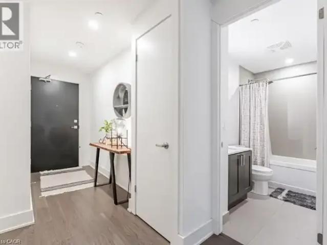 Apartment 1 Bedroom For Rent Burlington ON 2000 ES105653948
