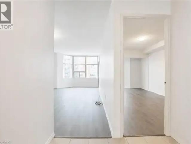 Apartment 1 Bedroom For Rent Burlington ON 2400 ES103215894