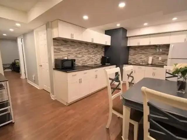 Apartment 1 Bedroom For Rent Barrie ON 1700 ELS105023085