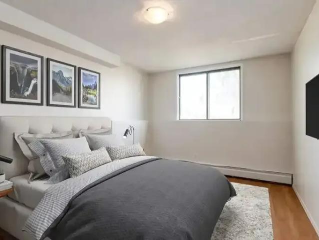 Apartment 1 Bedroom For Rent Brooks AB 1380 ES103010779