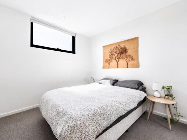Apartment 1 Bedroom For Rent Brunswick East VIC 550 ES104185712