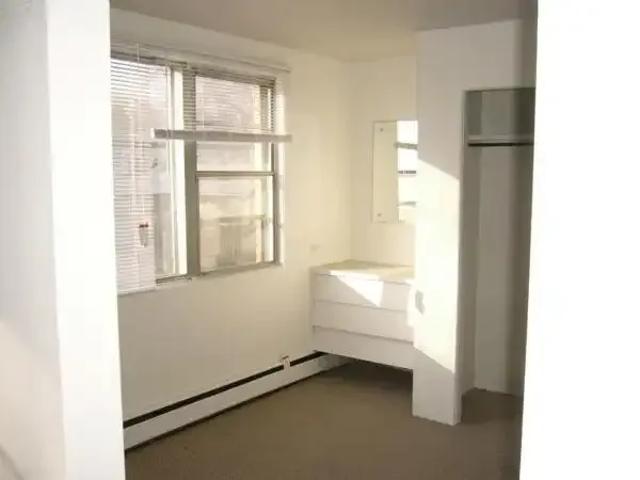 Apartment 1 Bedroom For Rent Calgary AB 1075 ES104179583