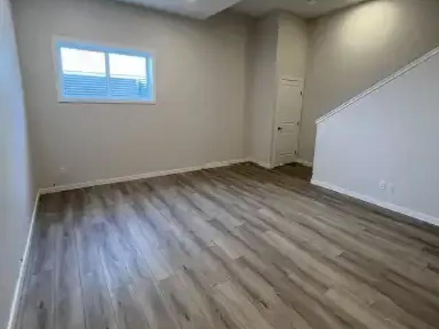 Apartment 1 Bedroom For Rent Calgary AB 1000 ES106192376
