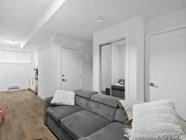 Apartment 1 Bedroom For Rent Calgary AB 1150 ES104181800