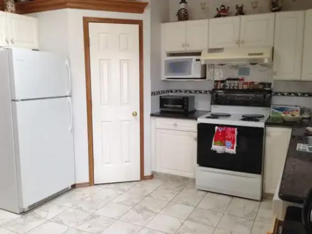 Apartment 1 Bedroom For Rent Calgary AB 650 ES105023141