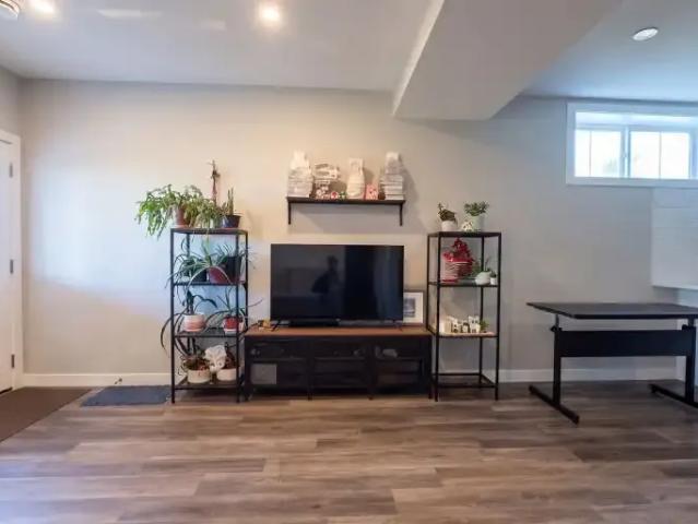 Apartment 1 Bedroom For Rent Calgary AB 975 ES105185804