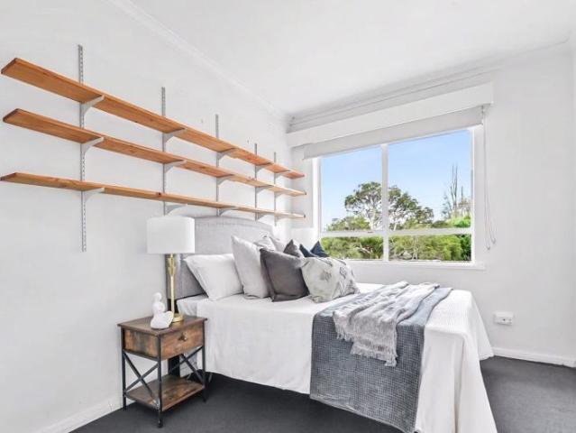 Apartment 1 Bedroom For Rent Carnegie VIC 445 ES105380519