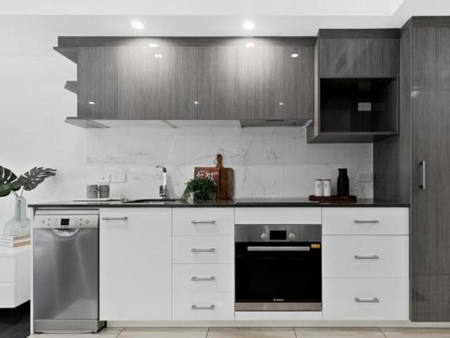 Apartment 1 Bedroom For Rent CHERMSIDE QLD 495000 ES78399703