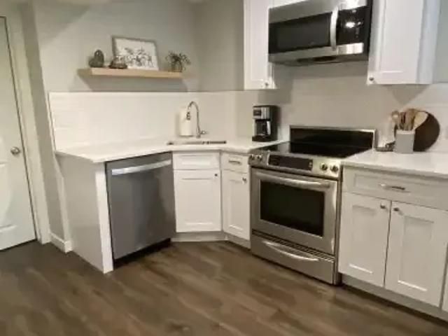 Apartment 1 Bedroom For Rent Cochrane AB 1500 ELS105580935