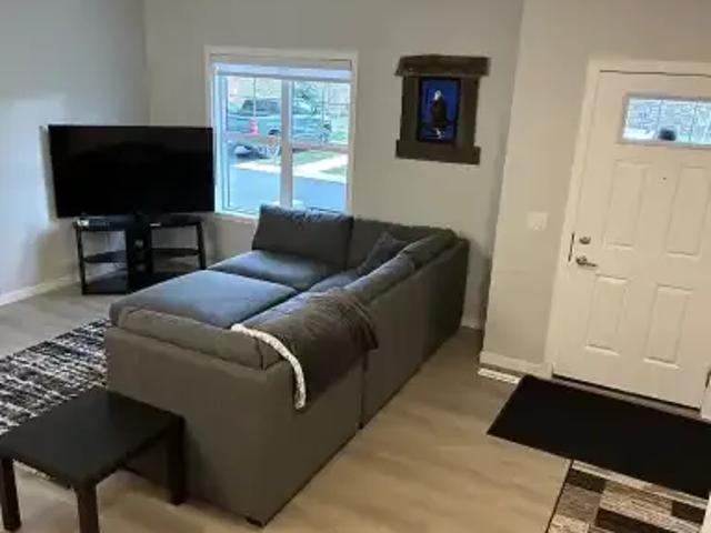 Apartment 1 Bedroom For Rent Cochrane AB 1100 ELS104179375