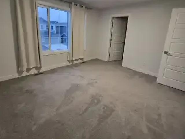 Apartment 1 Bedroom For Rent Cochrane AB 850 ES106031345