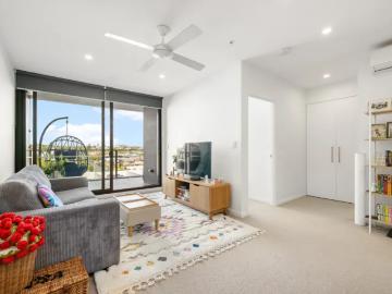 Apartment 1 Bedroom For Rent Coorparoo QLD ES102431857
