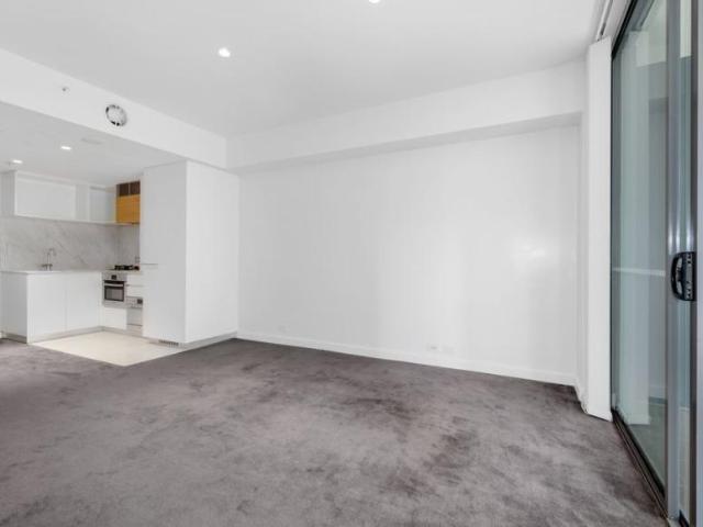 Apartment 1 Bedroom For Rent Crows Nest, 670 ES105347616