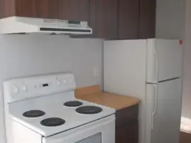 Apartment 1 Bedroom For Rent Dawson Creek BC 1000 ES100006889