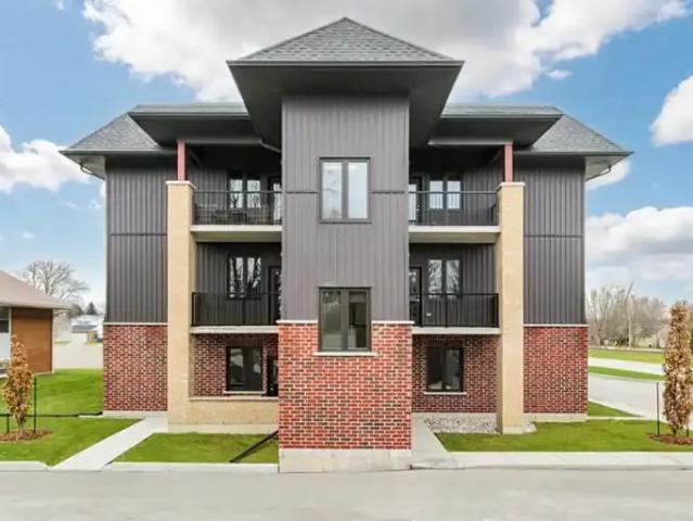 Apartment 1 Bedroom For Rent Exeter ON 2150 ES104400961