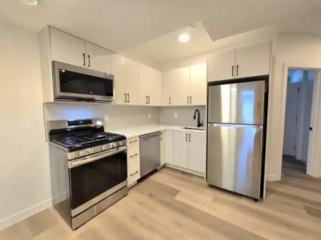 Apartment 1 Bedroom For Rent Edmonton AB 1000 ES104794675