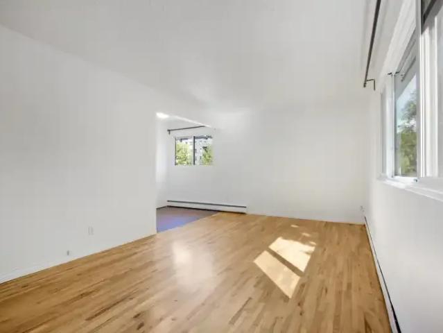 Apartment 1 Bedroom For Rent Edmonton AB 1075 ES105394173